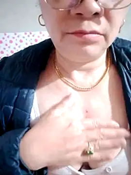 Czat XXX na żywo – small-house123