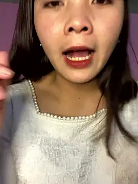 Xiaorun-aa 在線直播表演