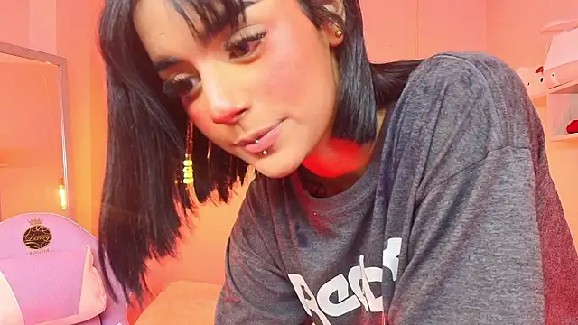 Milu_carbajal_x's Live XXX Chat