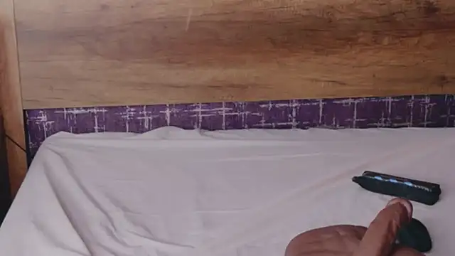 Saripaulin লাইভ XXX চ্যাট