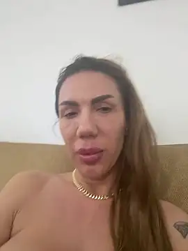 Missolevelvet Chat XXX live