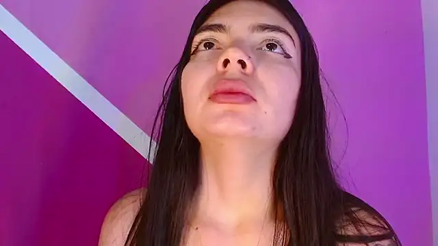 MEGAN___X Chat XXX live