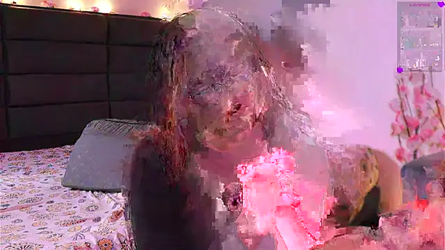 kathieandpovcock1's Webcam Show