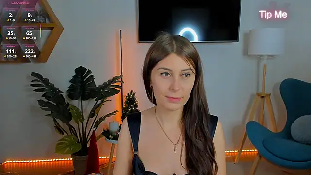 Hailey_Green 现场XXX聊天