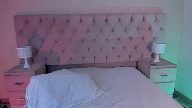 VictoriaMonroee_'s Live XXX Chat