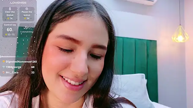 Chat +18 de Ashley_Evans22 ao vivo