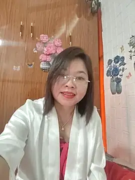 Cover-baa Live XXX-Chat