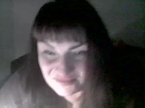 Chat +18 de AllinaKis ao vivo