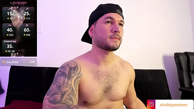 nicolasx1000 Adlı Modelin Web Kamerası Şovu