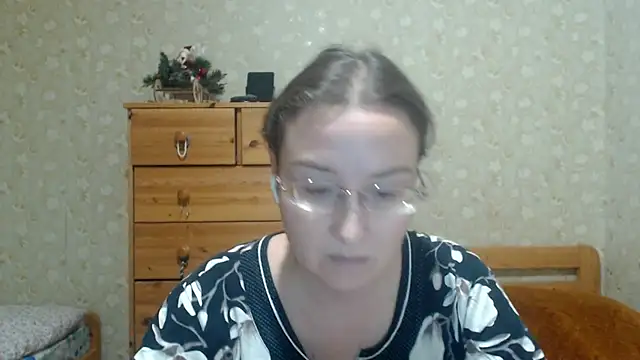 Smart_Rose's Live XXX Chat