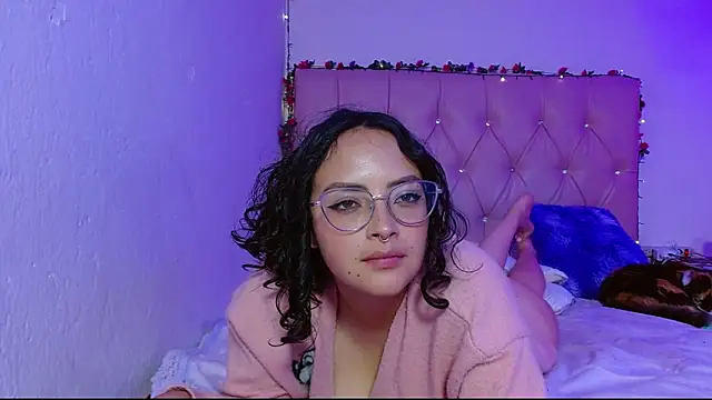 manumeow1 Live XXX Chat