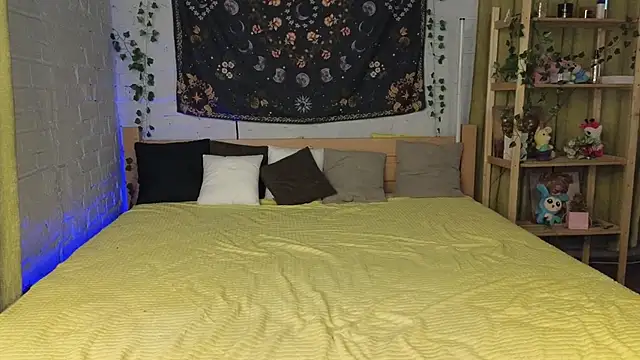 Cute_Dollln Webbikameraesitys