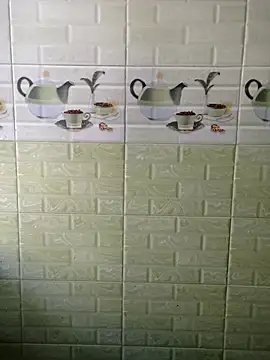 Tanha18: онлайн-секс-чат