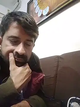 XxX_KING30 Adlı Modelin Canlı XXX Sohbeti