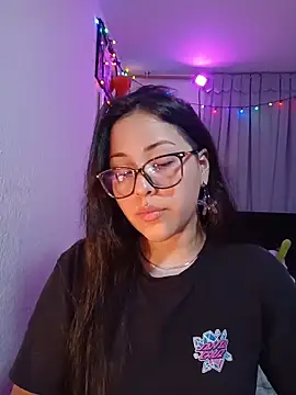 Chat XXX ao vivo de Bella-Gema