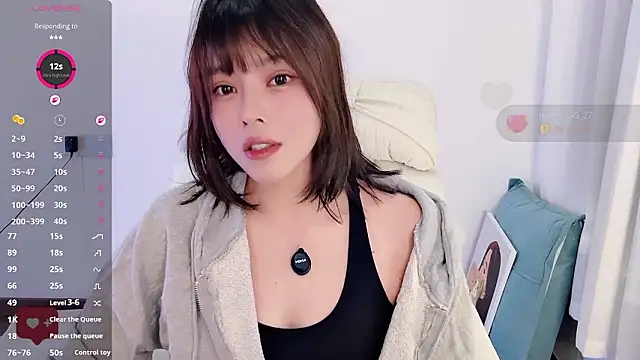 Živý XXX chat peachy_kiss