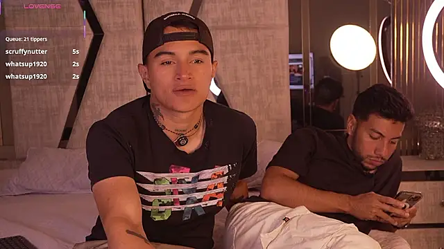 LiamDeep's Live XXX Chat