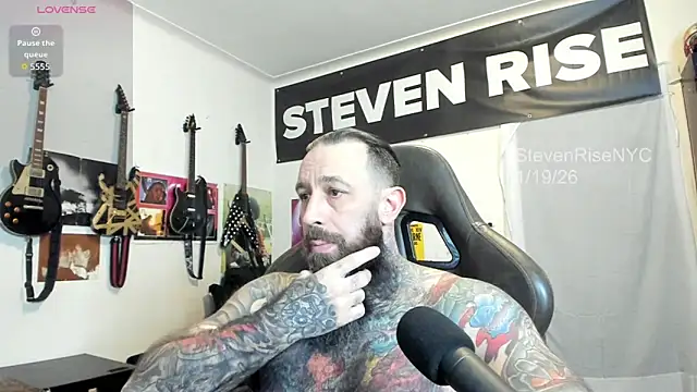 StevenRiseNYC Adlı Modelin Canlı XXX Sohbeti