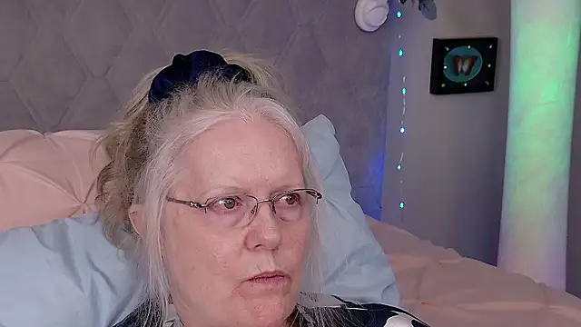 Chat XXX en directo de Kaitlyn_Winters