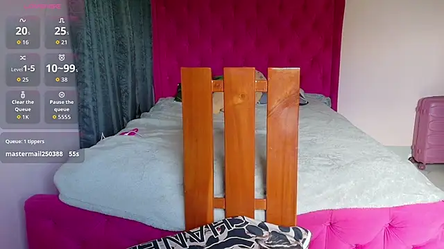 Chat XXX en directo de Serena_reinaa