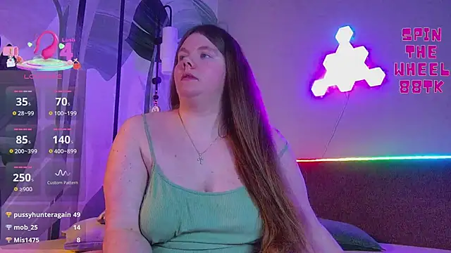 Chat +18 de RubyValen ao vivo