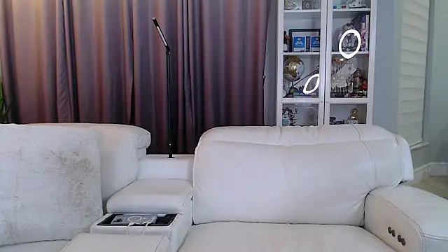 XXX chat uživo modela theofficialsophiasanchez