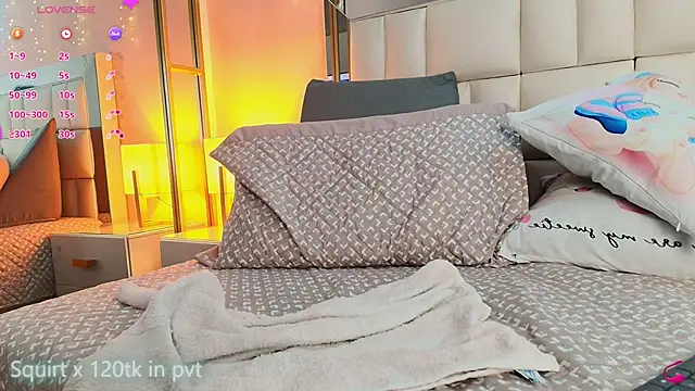 anahi_maite élő XXX-chatje