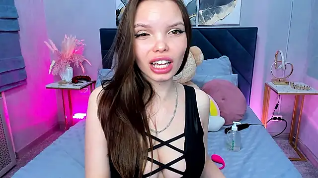 Chat +18 de Curvy_Dynamite_ ao vivo