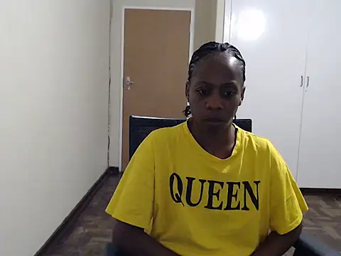 QUEENMANDYY Chat XXX live
