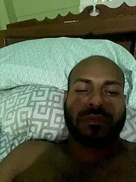 islandvybee55's Webcam Show