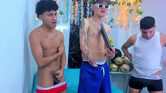 iaan_commerford's Live XXX Chat