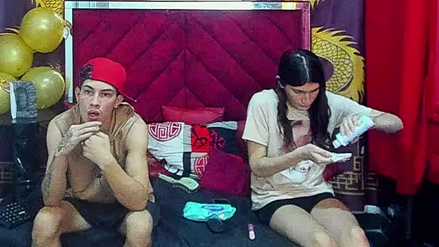 Chat XXX en directo de Pride_couple