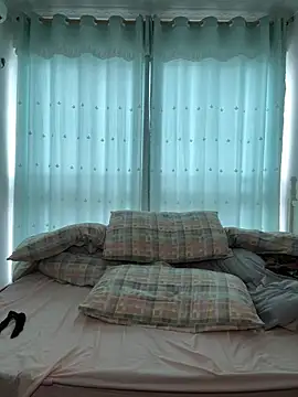 ruanruan05 在線直播表演