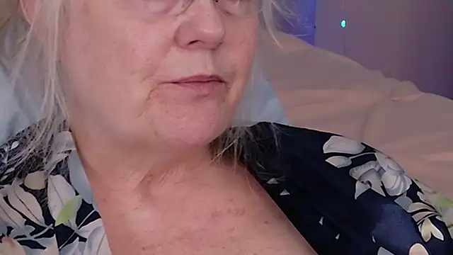 Kaitlyn_Winters' Live XXX Chat