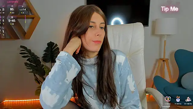 Hailey_Green Adlı Modelin Canlı XXX Sohbeti