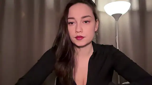 VivelleSoul Adlı Modelin Canlı XXX Sohbeti