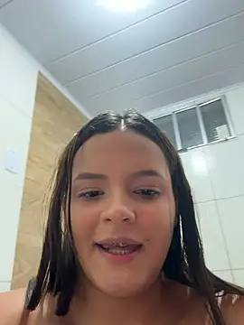 Rayssadss Adlı Modelin Canlı XXX Sohbeti