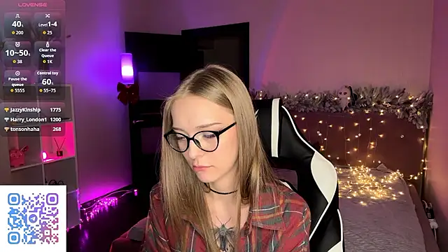 Sembang XXX Secara Langsung EvaPeace