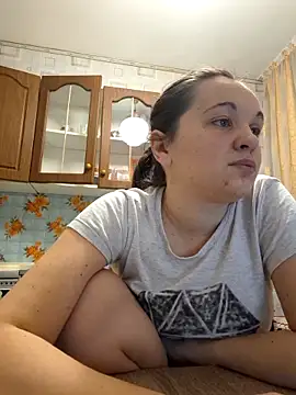 Vinnie_Cynthia Adlı Modelin Canlı XXX Sohbeti