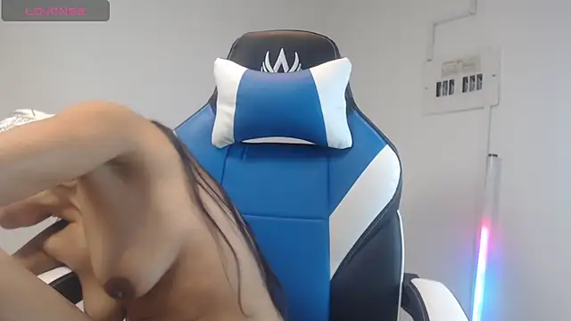 Chat +18 de KittyKardy ao vivo