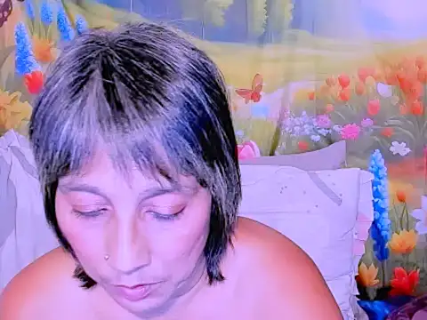 indianroxy: απευθείας συνομιλία ΧΧΧ