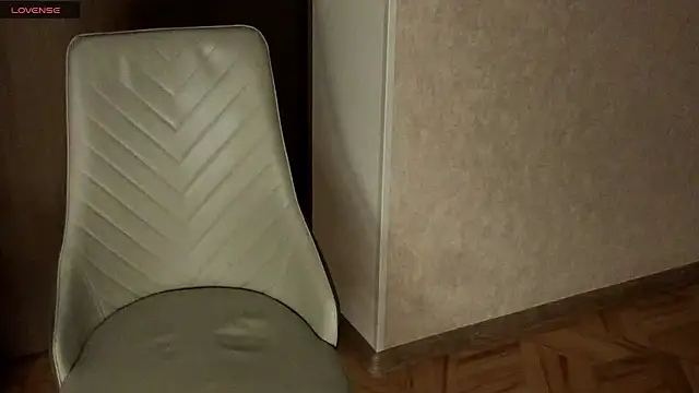 NoFace_Model's Live XXX Chat