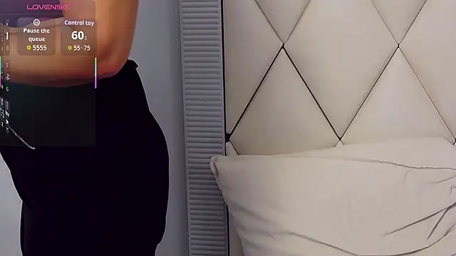 GinaBear's Live XXX Chat