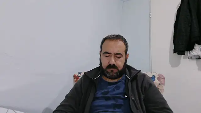 Show modela big_snakee na web-kameri