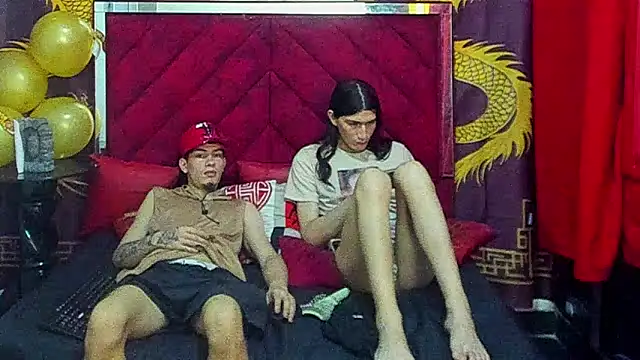 Show Webcam de Pride_couple