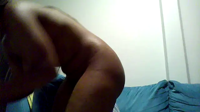 Chatroom XXX en direct de Hardnipples8