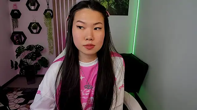 LunaPurrr's Live XXX Chat