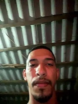 rocchw's Live XXX Chat