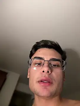 victor_77brasil Adlı Modelin Web Kamerası Şovu