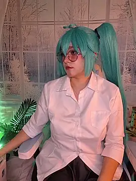 Chat XXX en directo de NaomiShimizu